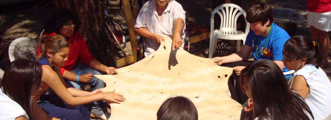 hidestretching2-1100×400